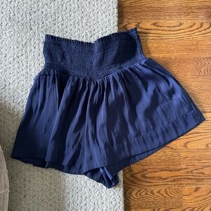 Navy Blue smocked Shorts 💙💙